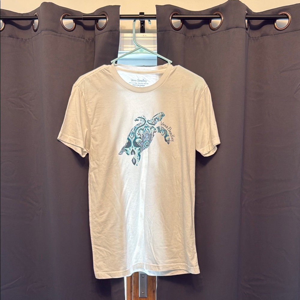 Vera Bradley Cream T-Shirt with Turtle Design